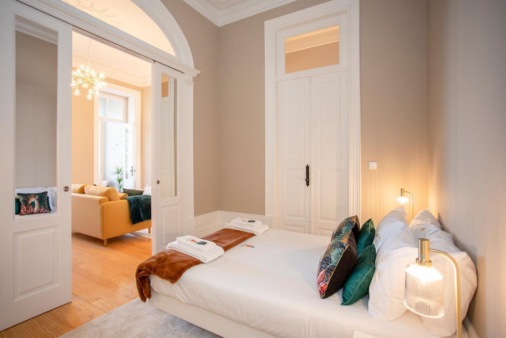 Liiiving In - Balcony Design Appartement Oporto